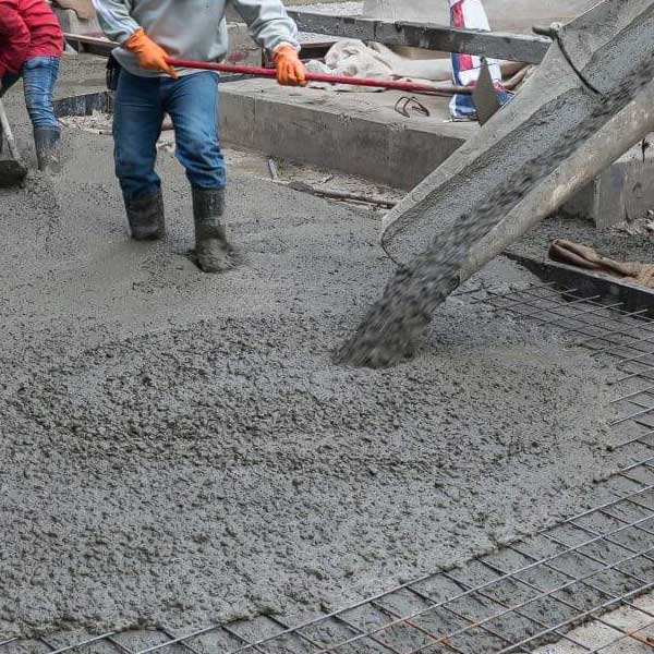 Concrete Pouring Expert Near Men